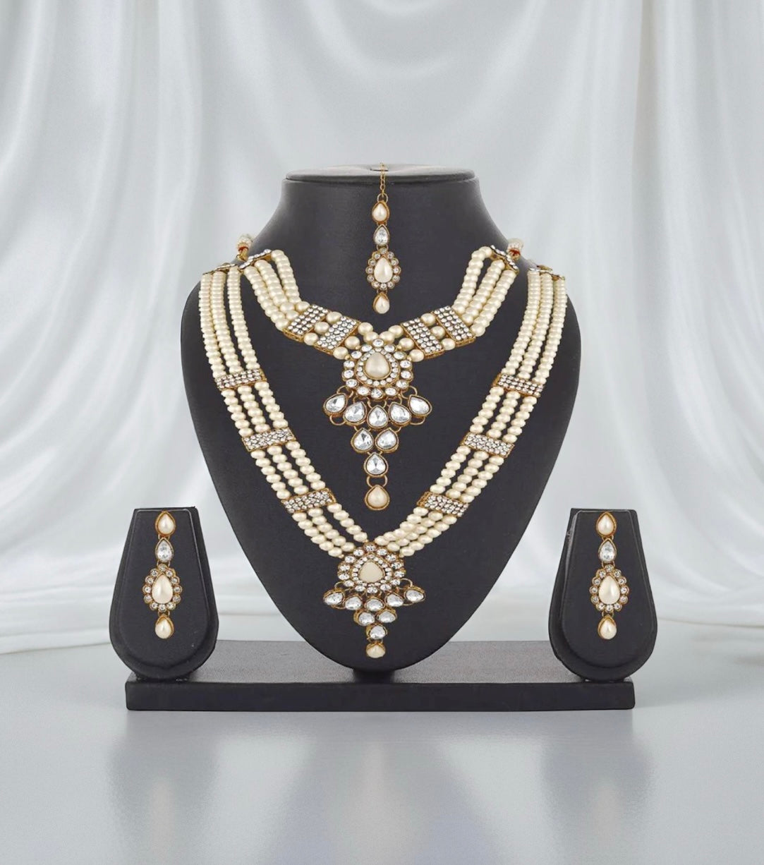 Ethnic Gold Plated White Kundan Necklace Earring & Maangtikka - Citarr